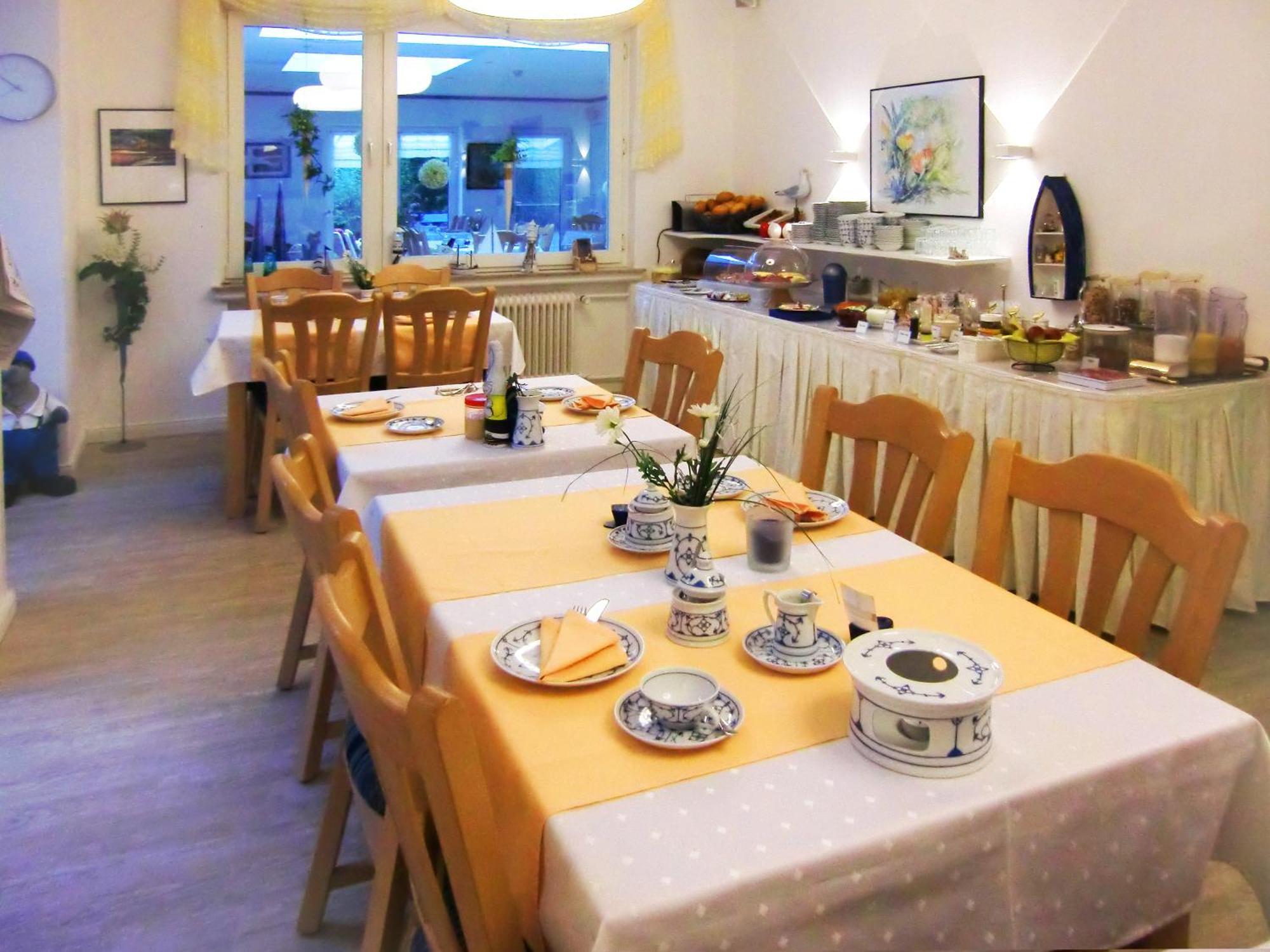 Hotel Ostfriesland Garni Norden Esterno foto